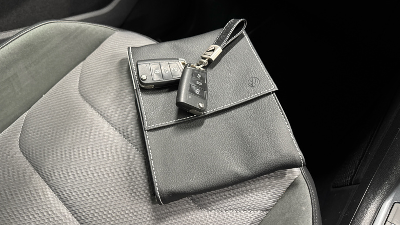 Volkswagen Tiguan 2.0 TDi 150 R-Line 5dr DSG Diesel Estate